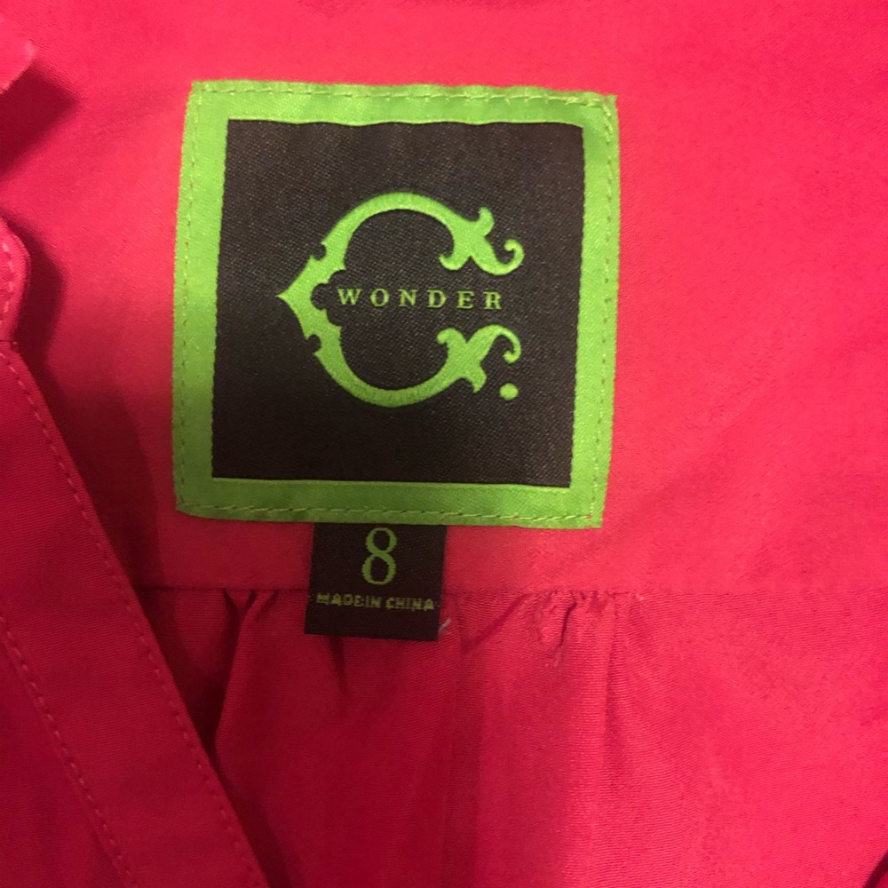 Wonder Ruffle Neck Blouse - Picture 2 of 2